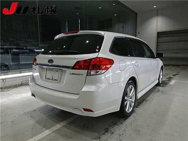 SUBARU LEGACY 2012