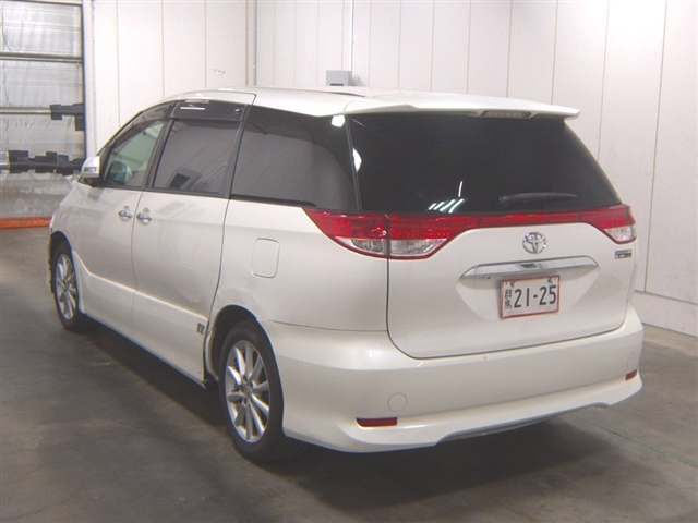 TOYOTA ESTIMA 2011