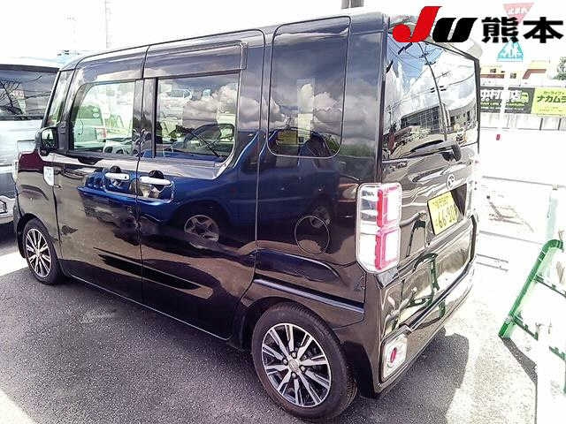 DAIHATSU WAKE 2016