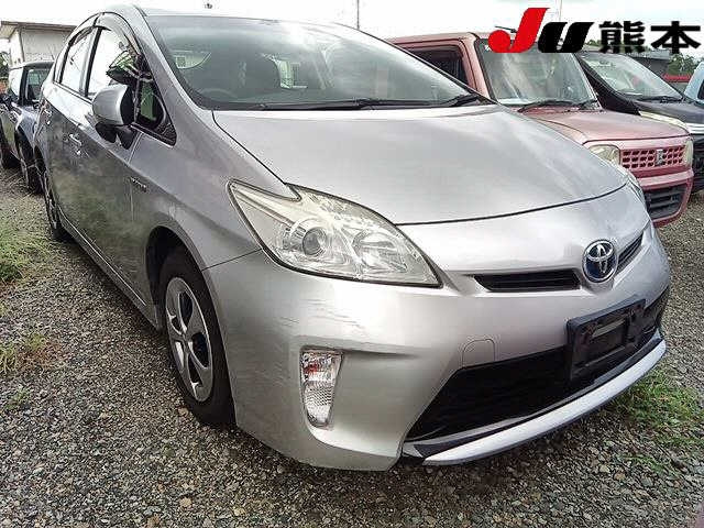 TOYOTA PRIUS 2012