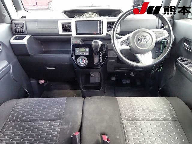DAIHATSU WAKE 2016