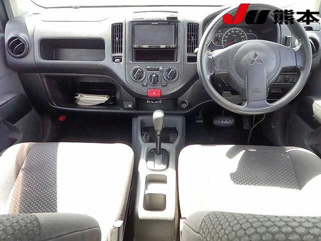 MITSUBISHI LANCER VAN 2016