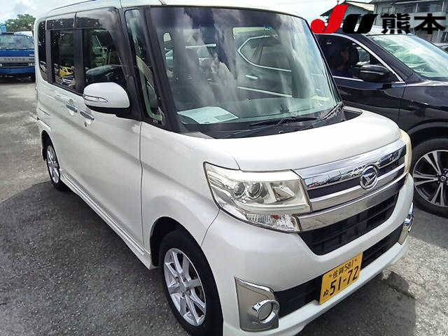DAIHATSU TANTO 2014