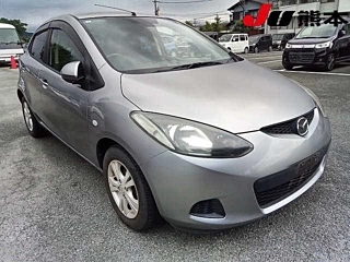 MAZDA DEMIO 2010