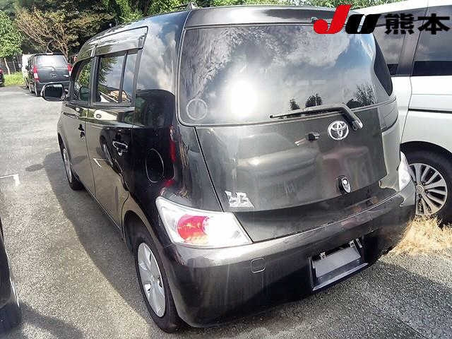 TOYOTA BB 2012