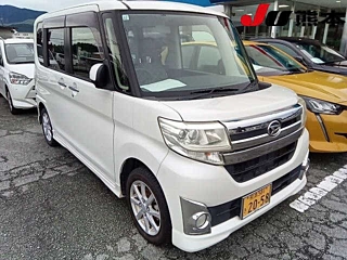 DAIHATSU TANTO 2013