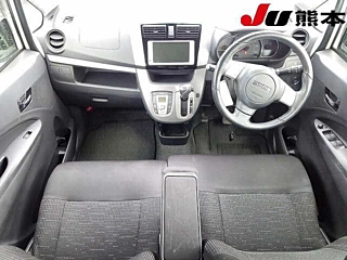 DAIHATSU MOVE 2013