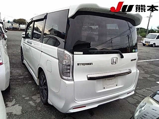 HONDA STEP WAGON 2012