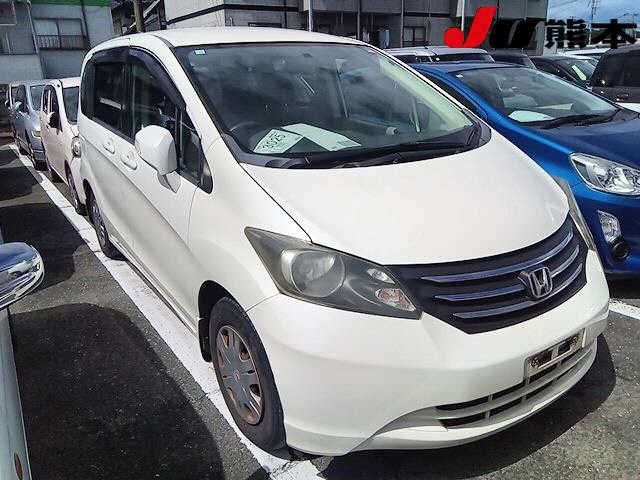 HONDA FREED 2010