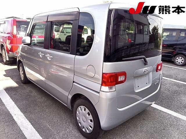 DAIHATSU TANTO 2010