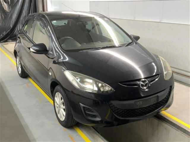 MAZDA DEMIO 2012