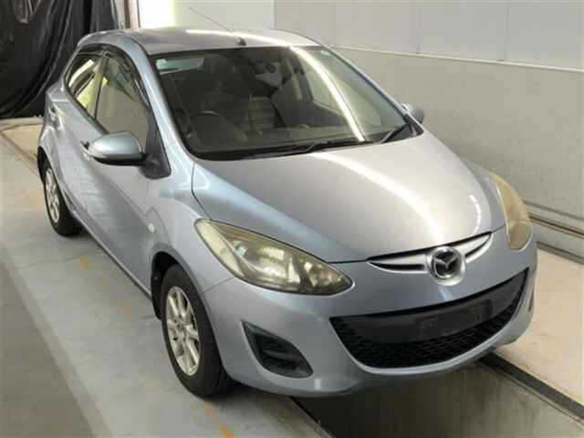 MAZDA DEMIO 2012