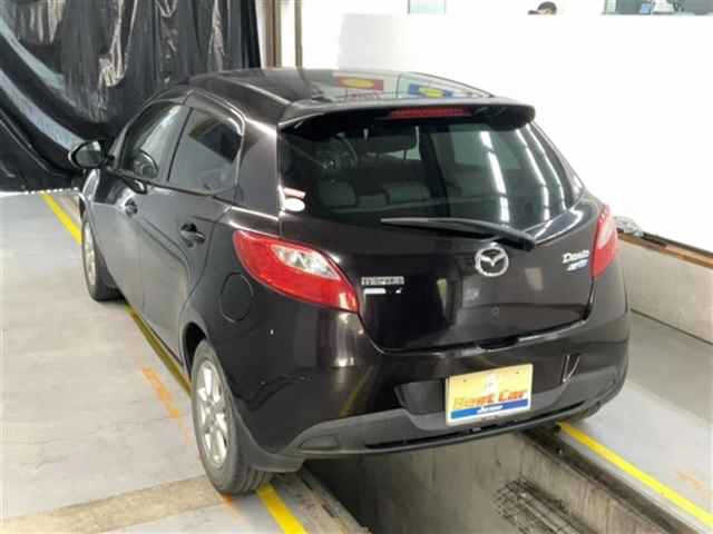 MAZDA DEMIO 2012
