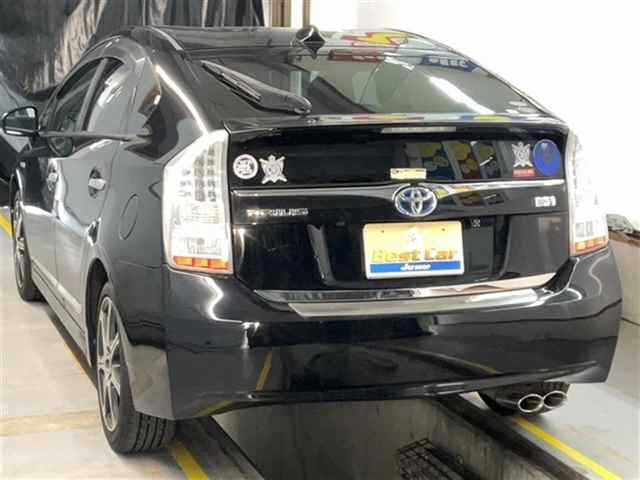 TOYOTA PRIUS 2010