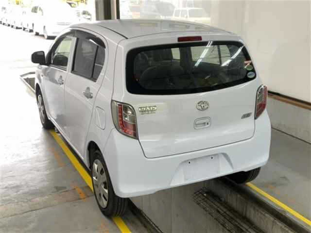 TOYOTA PIXIS EPOCH 2013