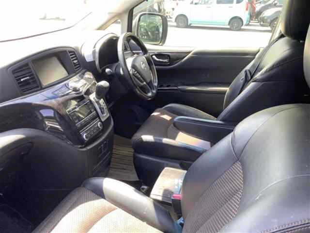 NISSAN ELGRAND 2013