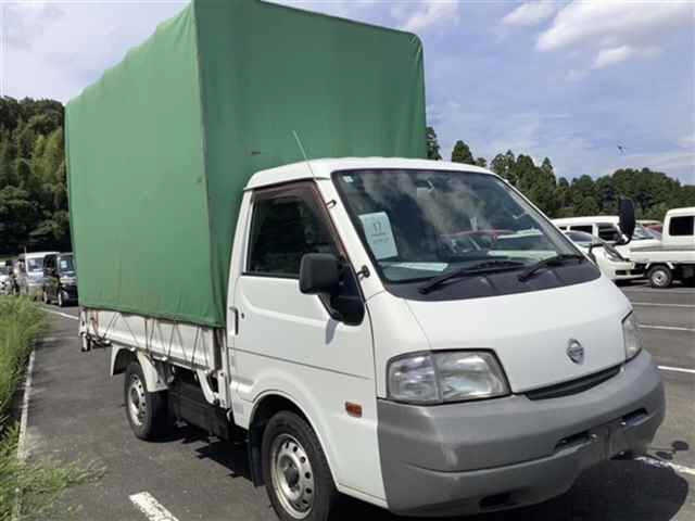 NISSAN VANETTE TRUCK 2013