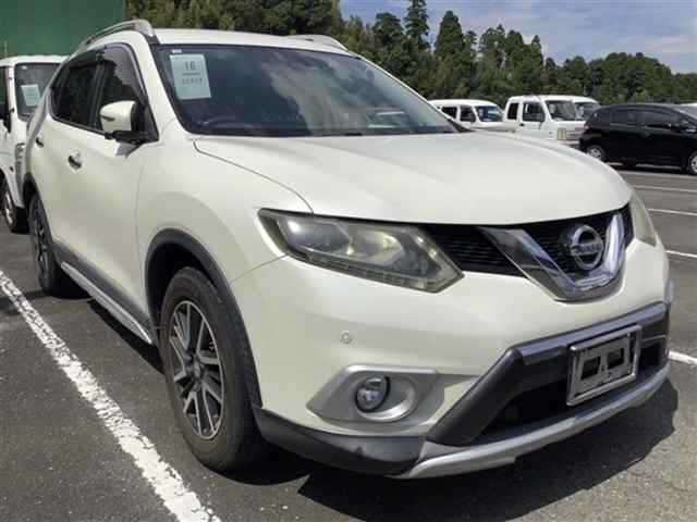 NISSAN X-TRAIL 2014