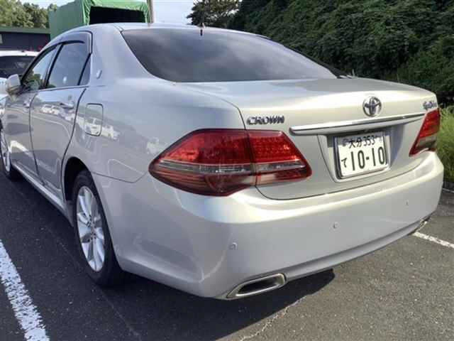 TOYOTA CROWN 2009
