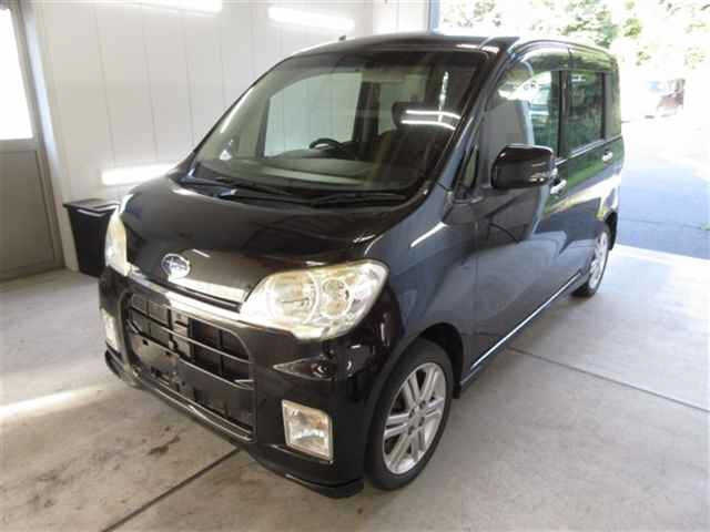 SUBARU LUCRA 2010