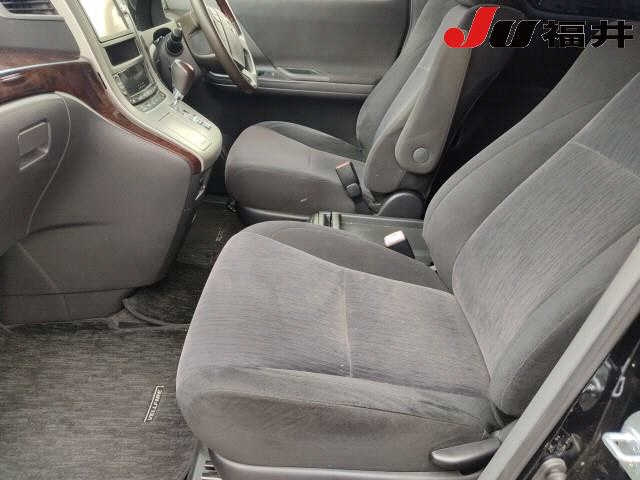 TOYOTA VELLFIRE 2012