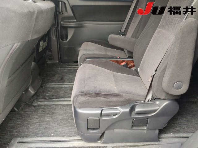 TOYOTA VELLFIRE 2012