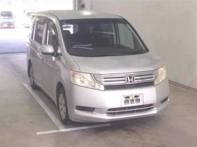 HONDA STEP WAGON 2010