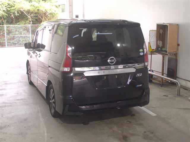 NISSAN SERENA 2017