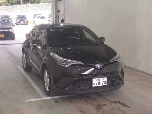 TOYOTA C-HR 2018
