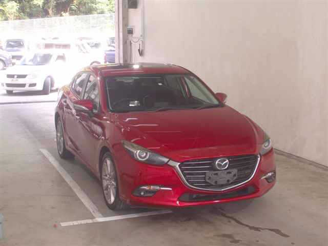 MAZDA AXELA 2017
