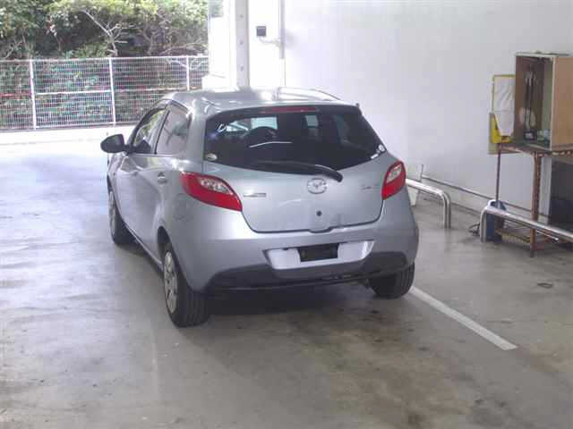 MAZDA DEMIO 2013