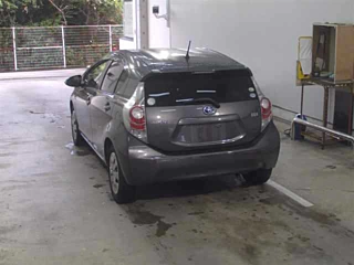 TOYOTA AQUA 2013