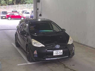 TOYOTA AQUA 2012