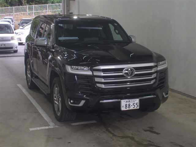 TOYOTA LAND CRUISER 2023