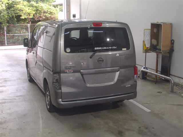 NISSAN NV200 2012