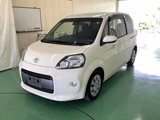 TOYOTA PORTE 2016