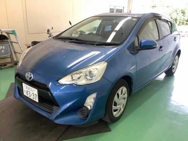TOYOTA AQUA 2015