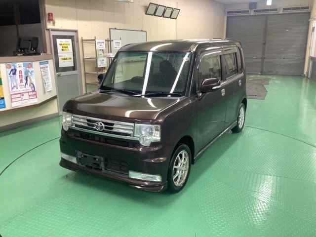 TOYOTA PIXIS SPACE 2012