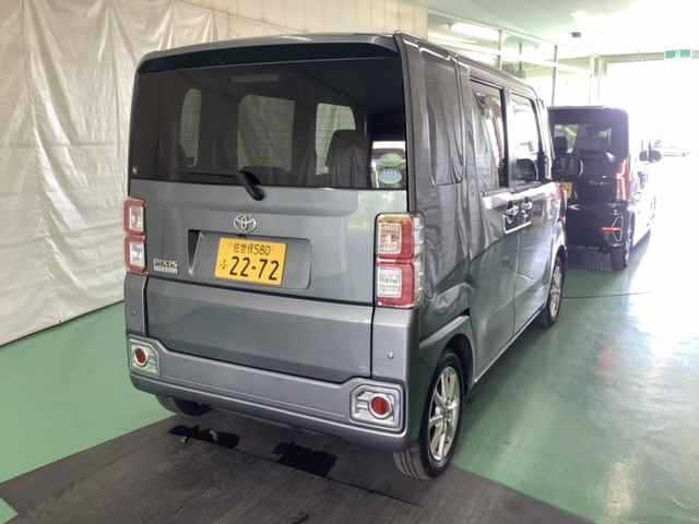 TOYOTA PIXIS MEGA 2020