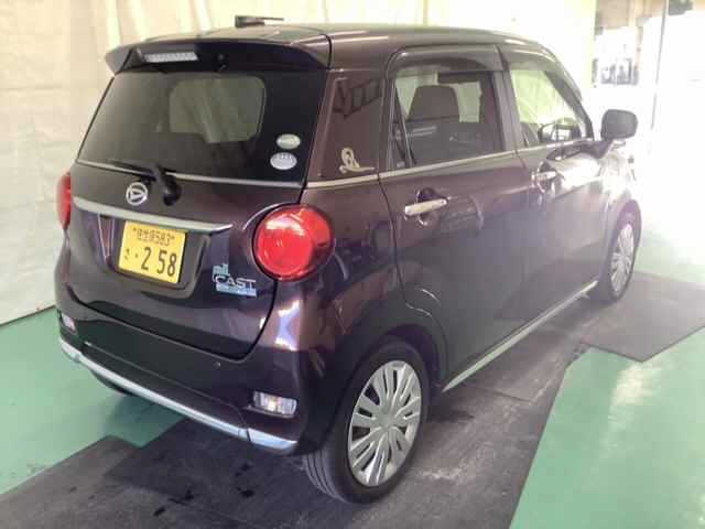 DAIHATSU CAST 2017