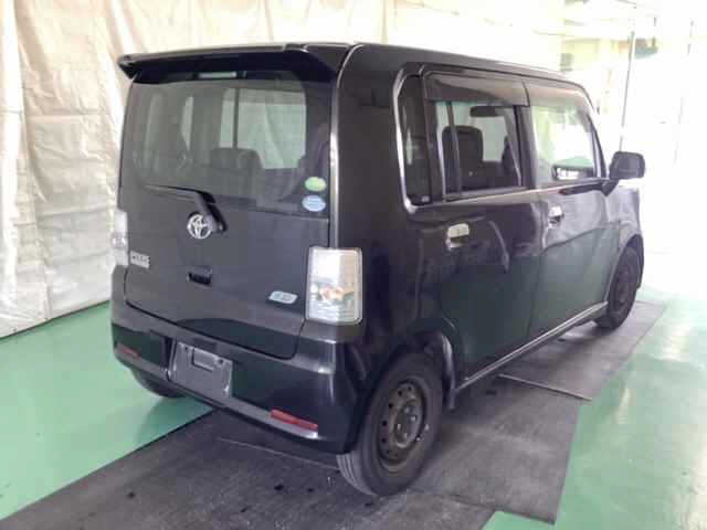 TOYOTA PIXIS SPACE 2013