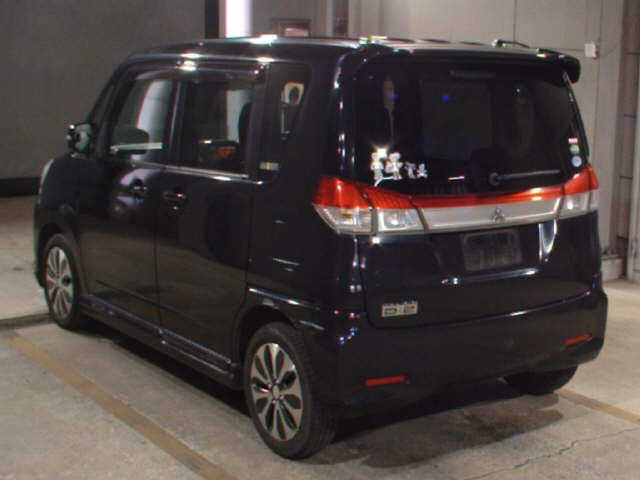 MITSUBISHI DELICA D2 2014