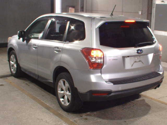 SUBARU FORESTER 2012