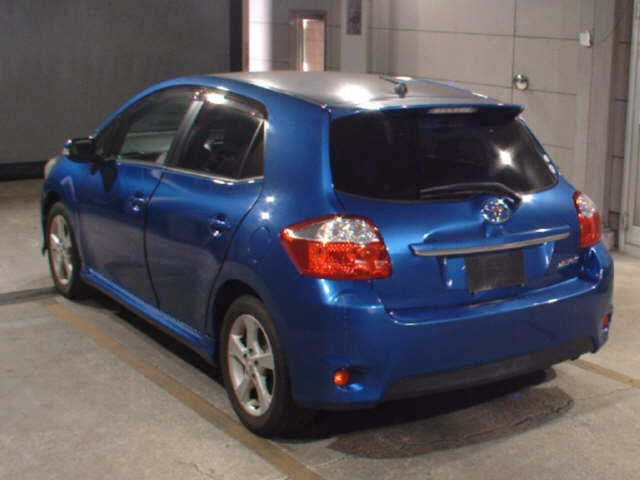 TOYOTA AURIS 2010