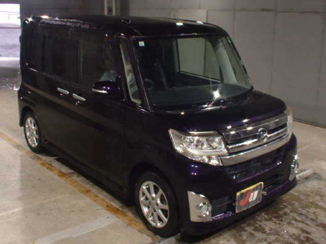 DAIHATSU TANTO 2013