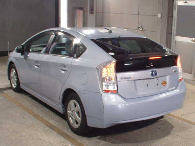 TOYOTA PRIUS 2010