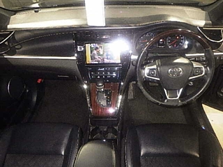 TOYOTA HARRIER 2017