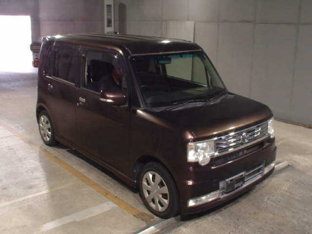 TOYOTA PIXIS SPACE 2014