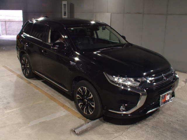 MITSUBISHI OUTLANDER PHEV 2015