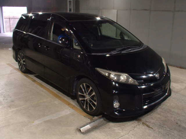 TOYOTA ESTIMA 2013